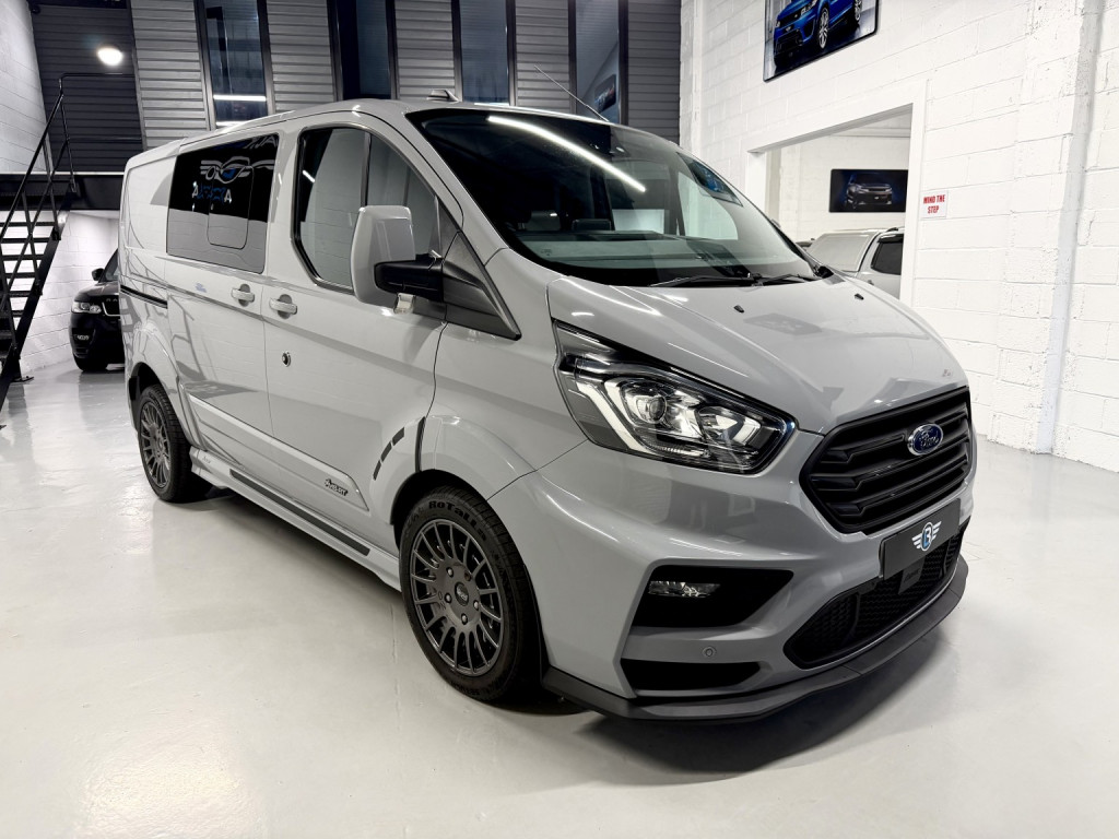2023 Ford Transit Custom